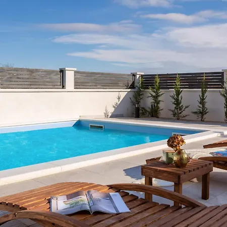 Magnificent Luxury Dominic Villa Privlaka (Zadar)